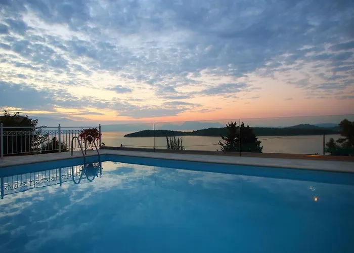 Villa Myrtis