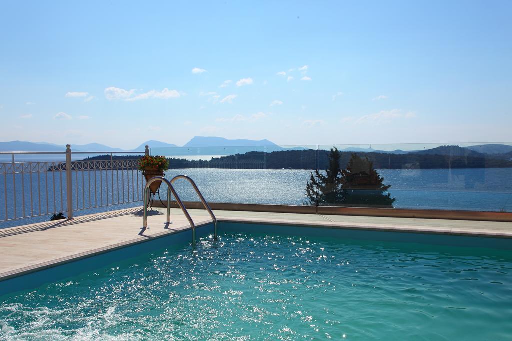 Myrtis * Nydri (Lefkada)